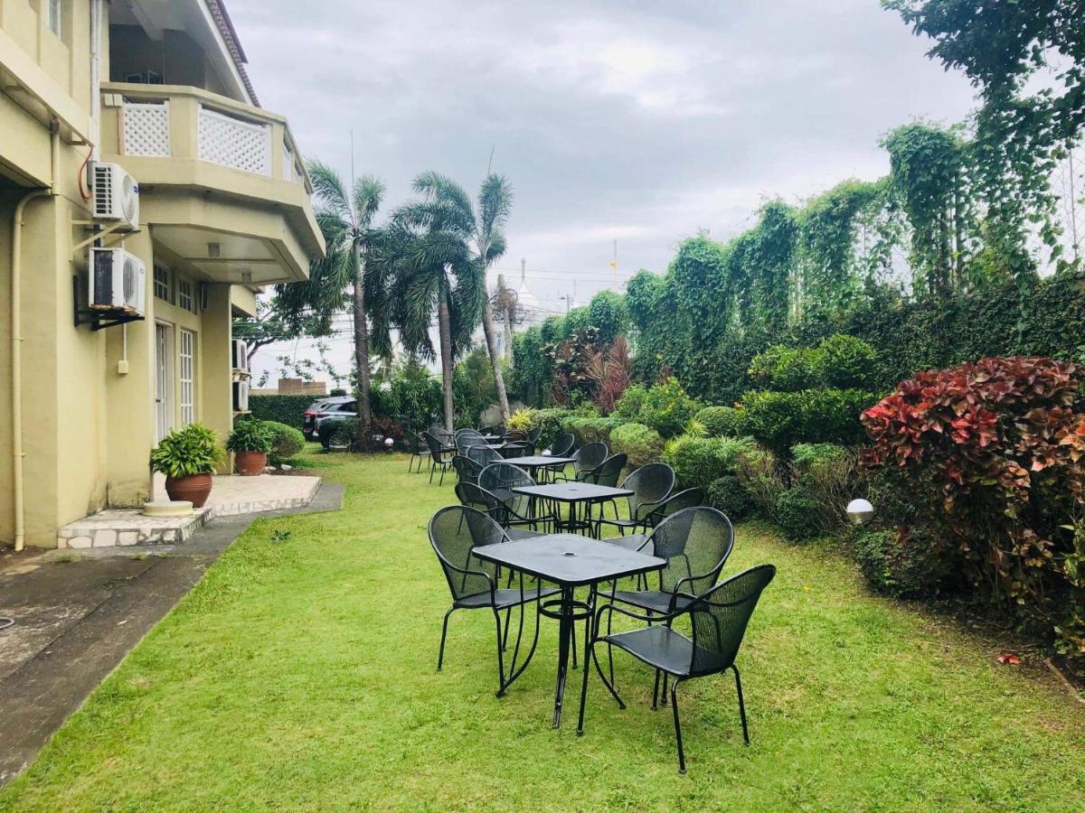 Citi Garden Suites Naga  Exterior foto